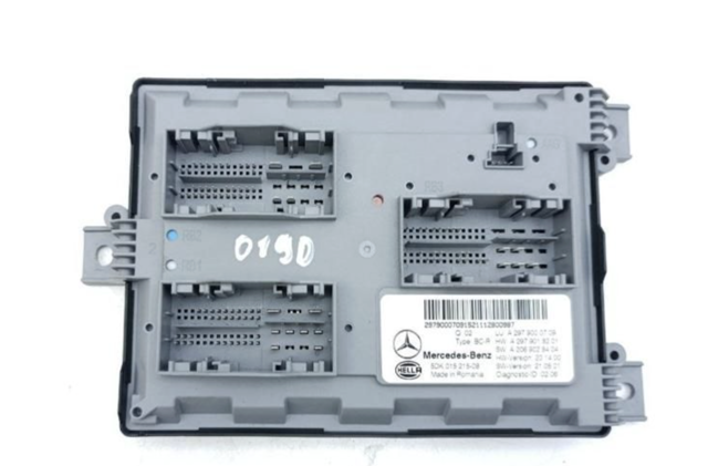 Блок управления сигналами SAM A2979000709 MERCEDES