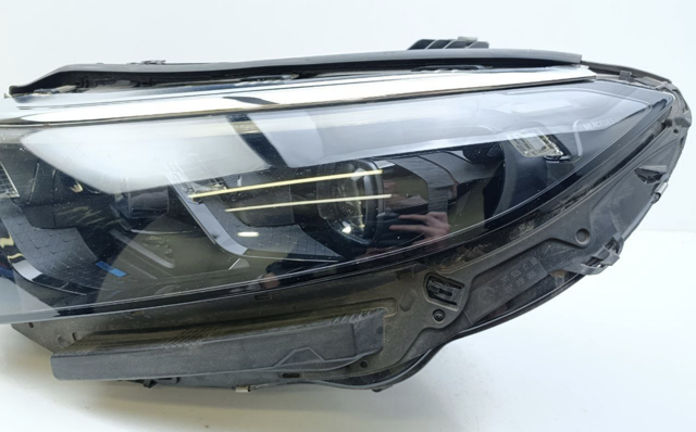 A2979062302 MERCEDES Фара левая купить в Днепр