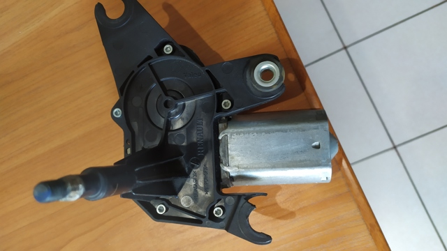 Стеклоочиститель двери задка 8200734582 RENAULT