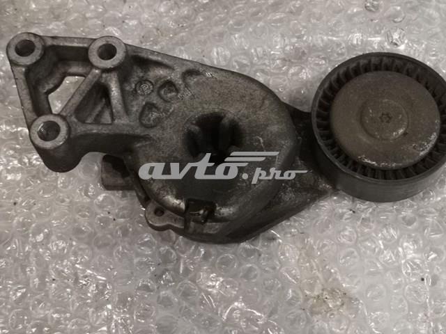 Натяжитель клинового ремня 06A903315E VAG