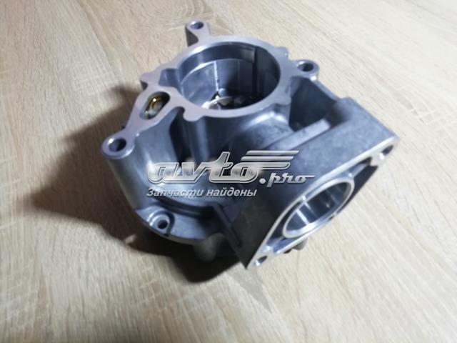 Вакуумный насос 06L145100L VAG