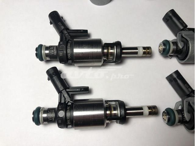 Форсунка дизельная в сборе 06L906036AC VAG