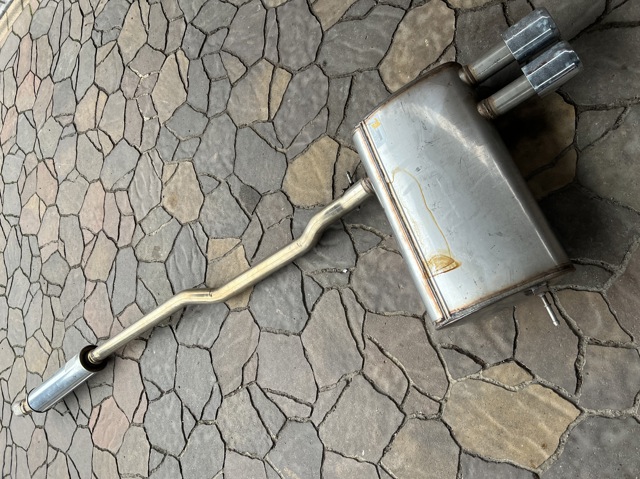 18308615430 BMW купить в Черновцы
