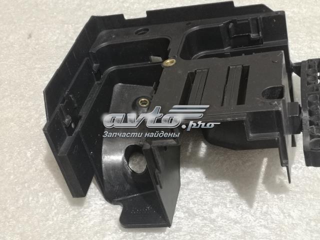Корпус блока предохранителей 1K0907361B VAG