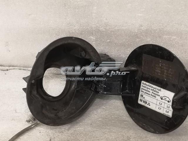 VAG 3C9809857AGRU Лючок бензобака в наличии Запорожье
