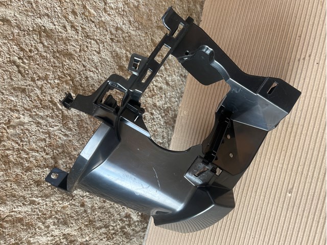 51117386362 BMW Кронштейн крепления противотуманной фары правой купить в Полтава