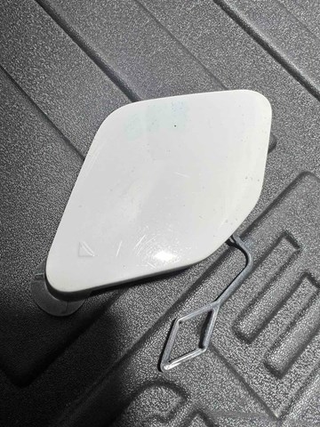 51117396837 BMW Заглушка бампера буксировочного крюка передняя купить в Харьков