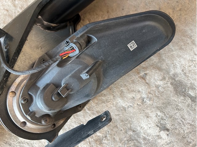 BMW 51125A481D4 в наличии Ирпень