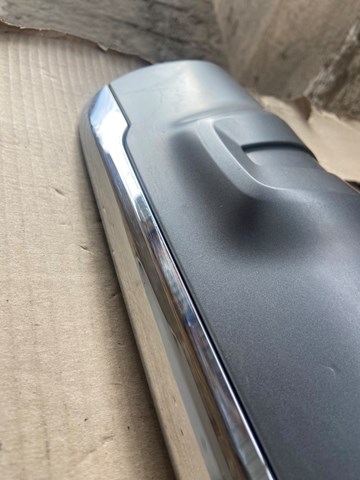 BMW 51127400678 Накладка бампера заднего центральная в наличии Львов