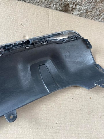 BMW 51127400678 Накладка бампера заднего центральная в наличии Сумы