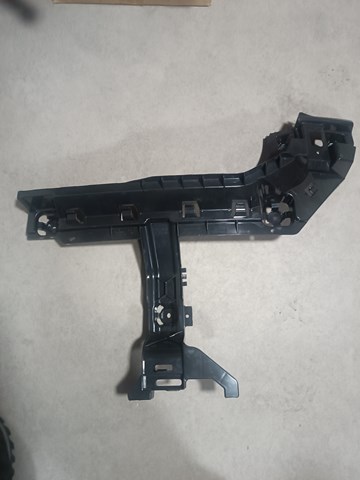 51127426440 BMW Кронштейн бампера заднего правый купить в Украина