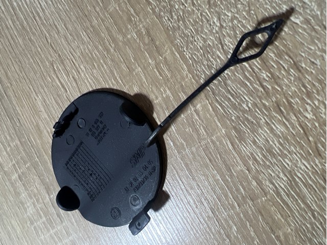 BMW 51128060849 Заглушка бампера буксировочного крюка задняя в наличии Запорожье