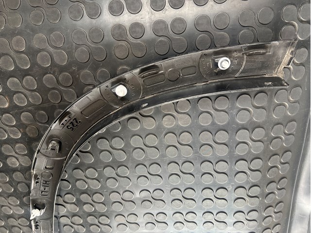51775A01687 BMW Расширитель (накладка) арки заднего крыла левый купить в Харьков