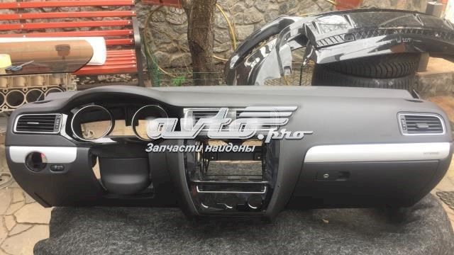 Панель передняя "торпедо" 5C7857002C6T6 VAG
