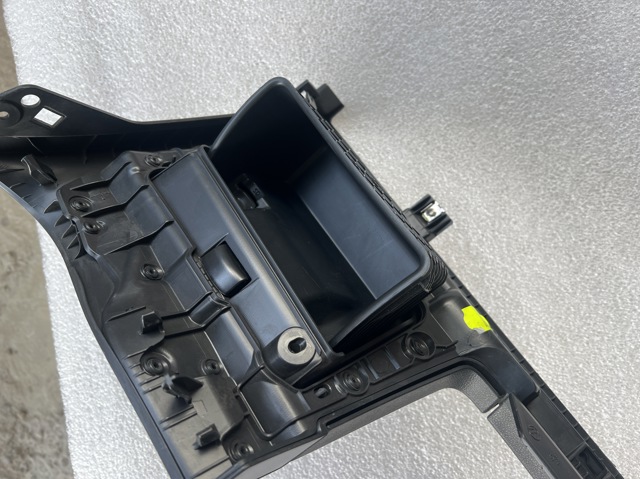 VAG 5G1858365D82V в наличии Ирпень