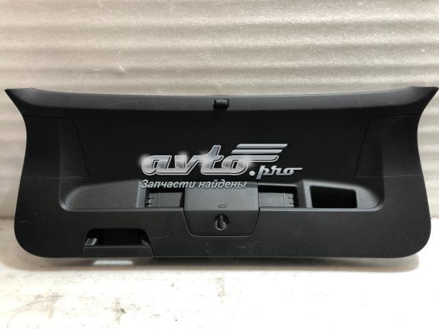 Обивка двери задка кузова 5NA867601F82V VAG