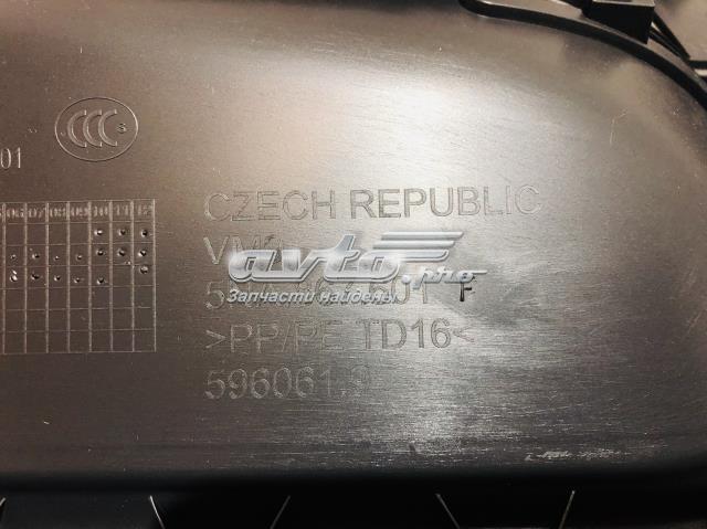 5NA867601F82V VAG Обшивка (облицовка) крышки багажника (двери 3/5-й задней) купить в Житомир