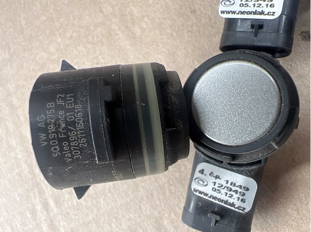 VAG 5Q0919275BGRU Датчик сигнализации парковки (парктроник) задний в наличии Николаев