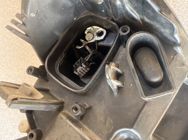 BMW 63117478158 Правая фара в наличии Кривой Рог