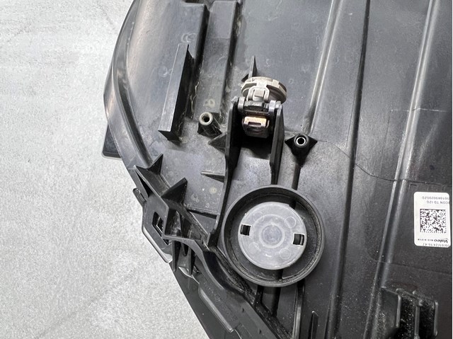 BMW 63119448099 в наличии Львов