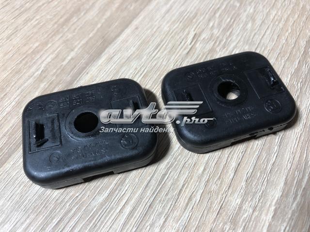 VAG 6Y0827239C Буфер (отбойник) крышки багажника (двери 3/5-й задней) в наличии Ровно