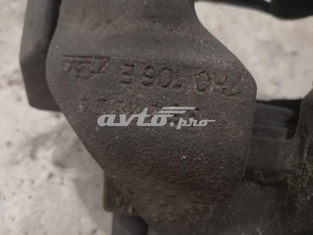 VAG 7H0615123 Суппорт тормозной передний левый в наличии Черновцы