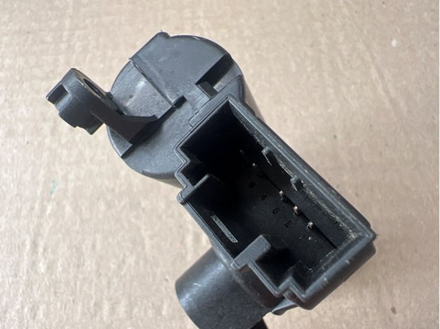 VAG 7L0907511AQ Привод заслонки печки в наличии Киев