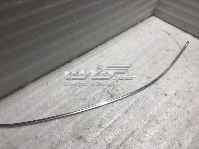 VAG 7P08539857Z7 Молдинг лобового стекла левый в наличии Николаев