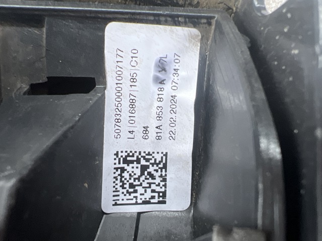 81A853818AGRU Расширитель (накладка) арки заднего крыла правый купить Черновцы