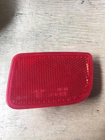 Правый катафот бампера 8200152643 RENAULT