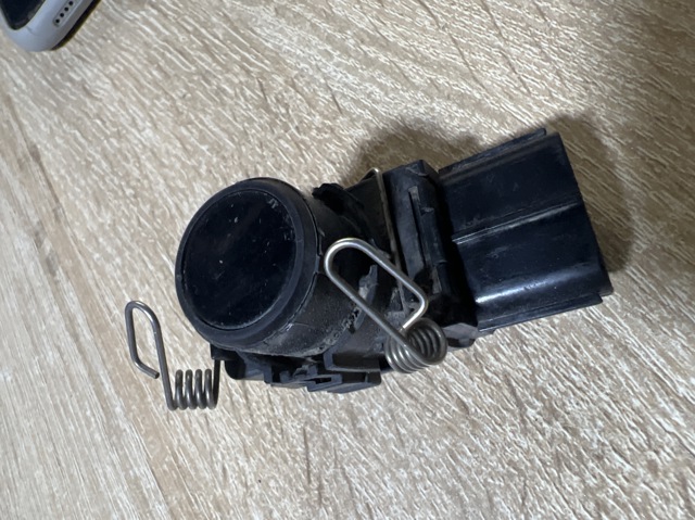 Датчики парковки задний 8934128451 TOYOTA