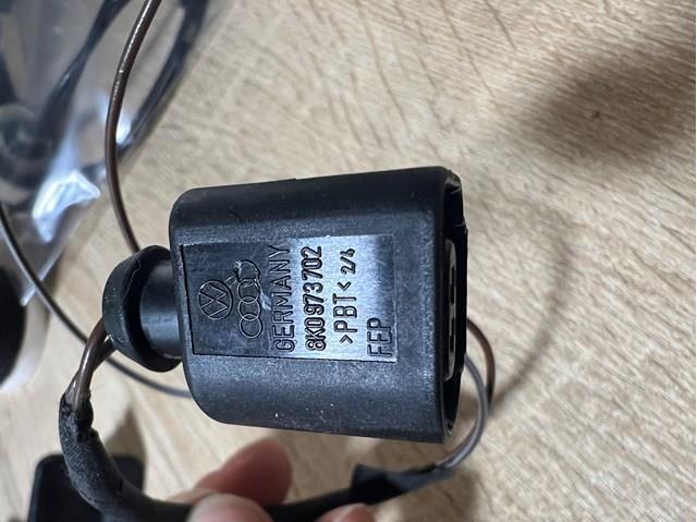 Датчик температуры воздуха 8K0973702 VAG
