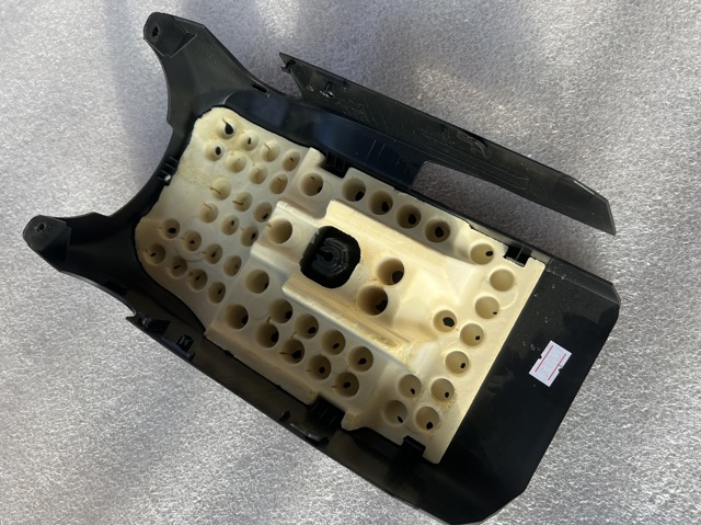 8W09535124PK VAG Защитный кожух рулевого механизма купить в Винница