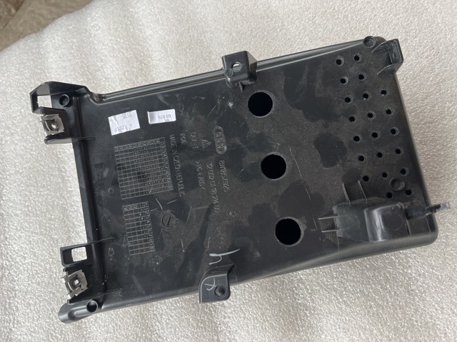 VAG 8W18579254PK в наличии Запорожье