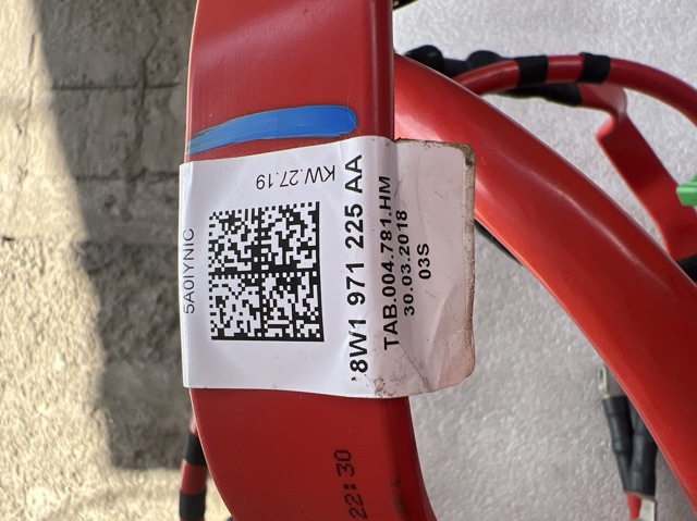 VAG 8W1971225AA в наличии Кривой Рог