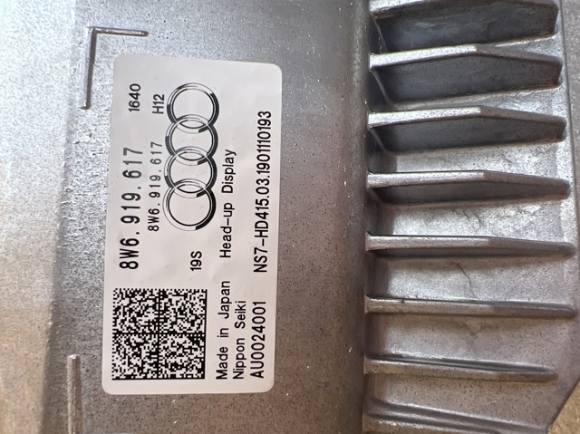 8W6919617 VAG купить в Киев