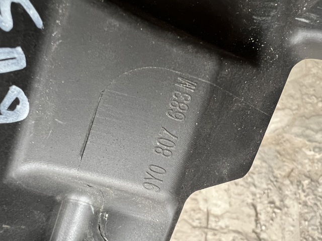 PORSCHE 9Y0807683AE041 в наличии Житомир