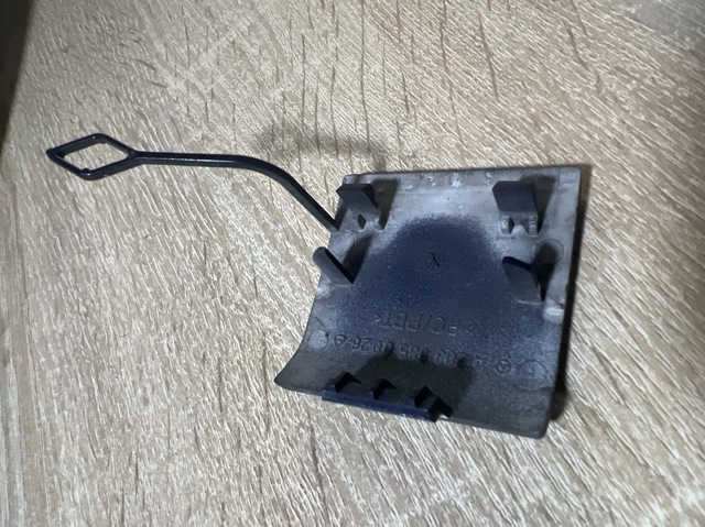 A2038850026 MERCEDES Заглушка буксировочного крюка купить в Каменское