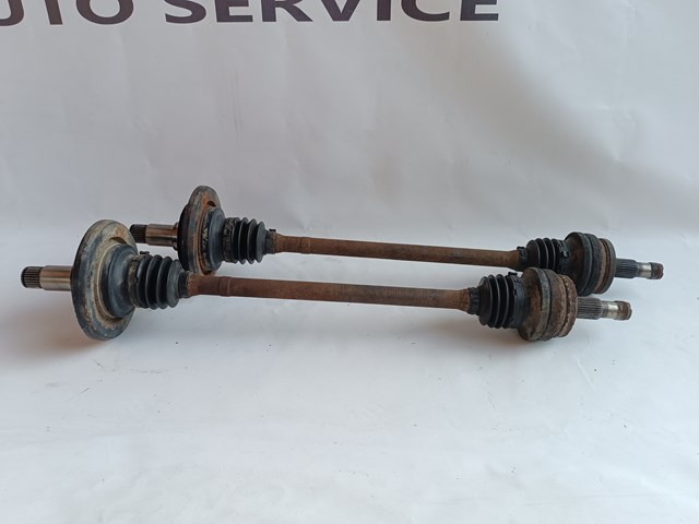 Полуось задняя, левая A2053502709 MERCEDES