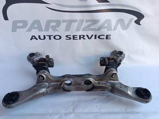 Балка задней подвески поперечная A2113507508 MERCEDES