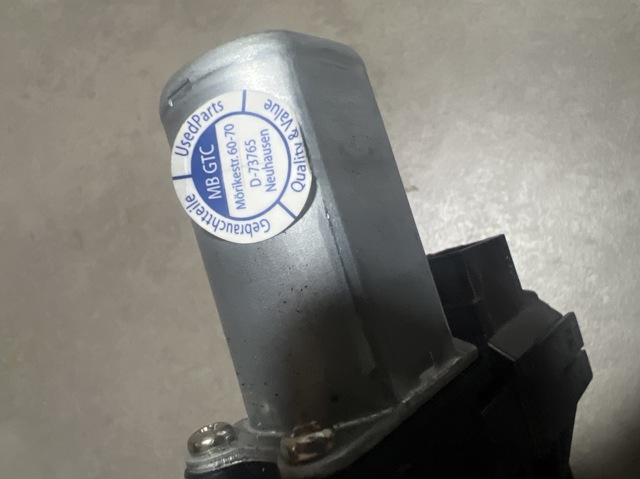 A2139060602 MERCEDES Мотор стеклоподъемника двери задней правой купить в Черновцы