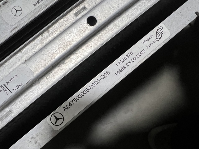 Трубопроводы и радиатор кондиционера A2475000054 MERCEDES