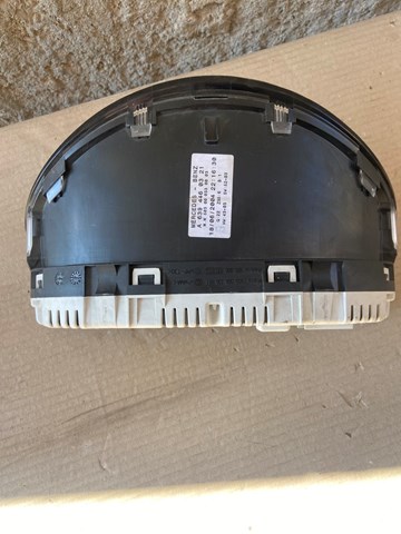 MERCEDES A6394460321 Панель приборов в наличии Украина