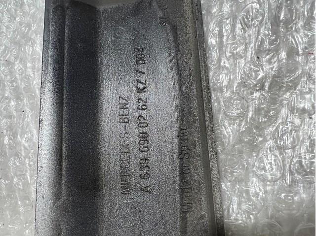 MERCEDES A6396900262 Молдинг двери передней левой в наличии Харьков