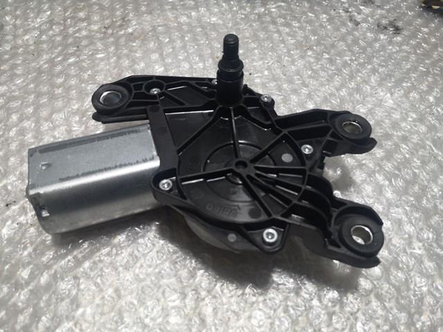 Стеклоочиститель двери задка LR024226 LAND ROVER