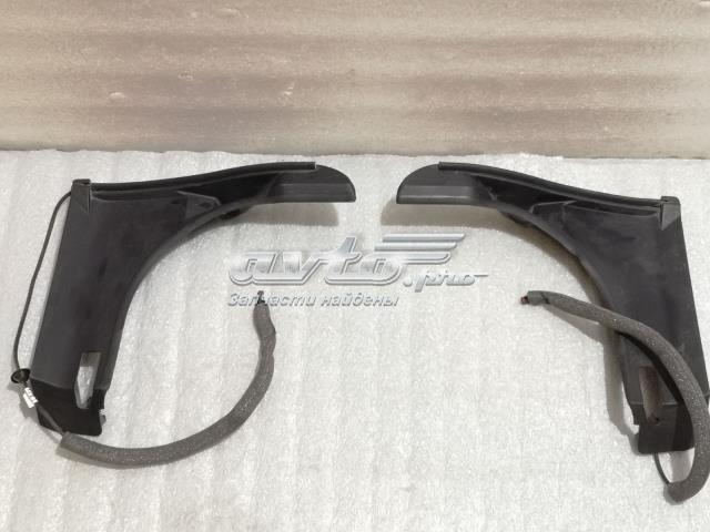 Молдинг крышки багажника LR034418 LAND ROVER