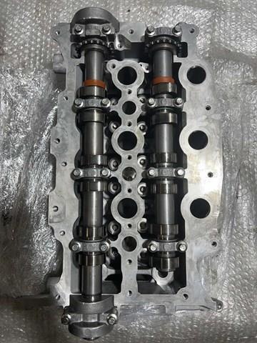Распредвал двигателя, впускной, левый LR057781 LAND ROVER