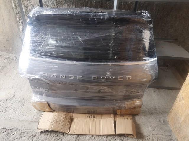 Задняя дверь LR064614 LAND ROVER
