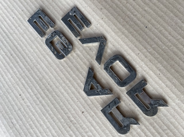 LAND ROVER LR076943 в наличии Винница