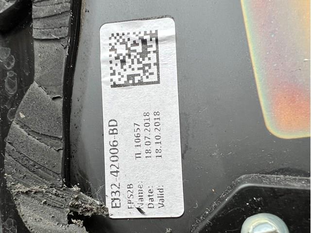 LAND ROVER LR096838 в наличии Львов